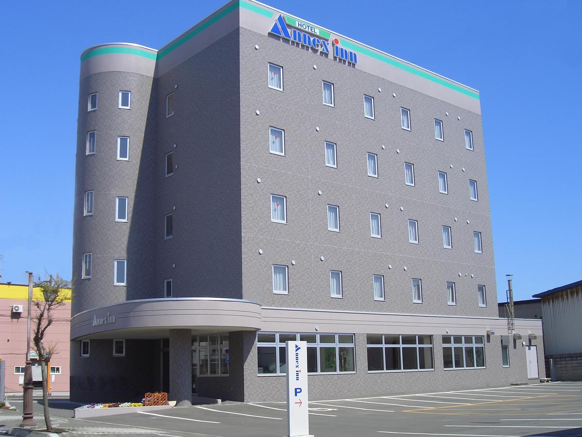Hotel Annex Inn Shinhidaka Bagian luar foto