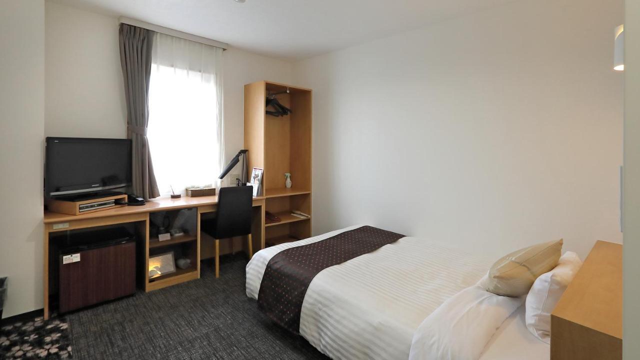 Hotel Annex Inn Shinhidaka Bagian luar foto